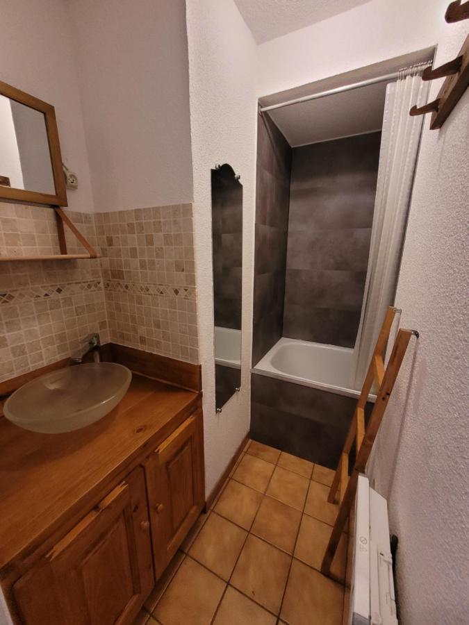 Appartement Le Flocon, Joli Petit Cocon 4 Pers En Rez De Jardin Draps Inclus Ле Рус Екстериор снимка